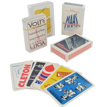 Speelkaarten in karton doosje