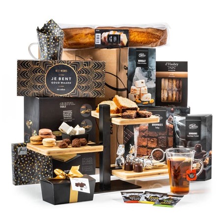 Kerstpakket Etagère op Tafel