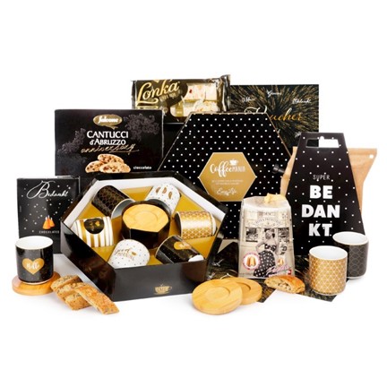 p42 2018 design koffie set bedankt 30,00